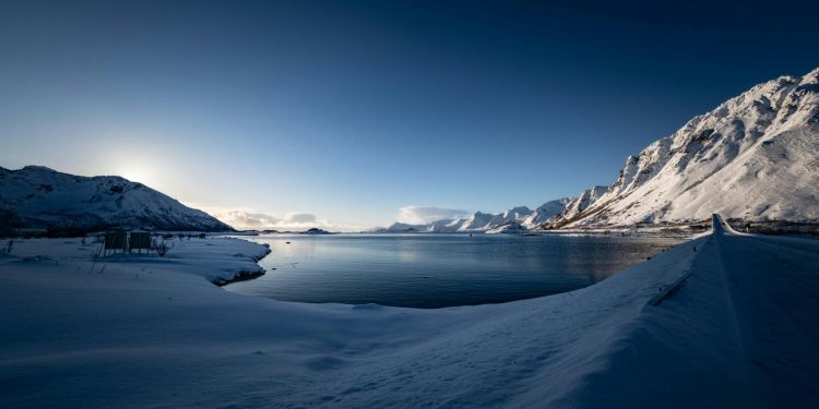 Farming in Extreme Climates: Lessons from the Arctic